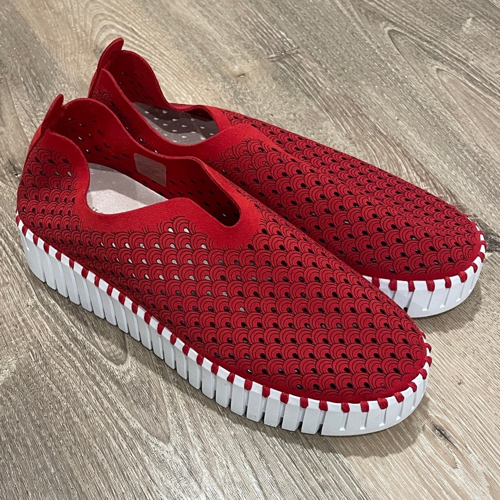 Ilse Jacobsen Platform Tulip Slip-On Shoes - Never Worn!